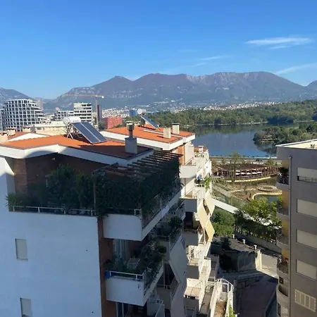 Mb Luxury Apartment Tirana