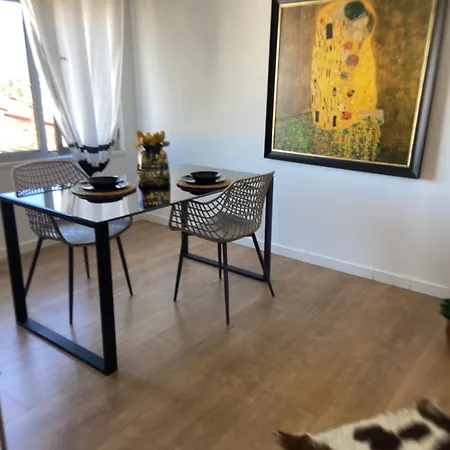 Mb Luxury Appartement Tirana