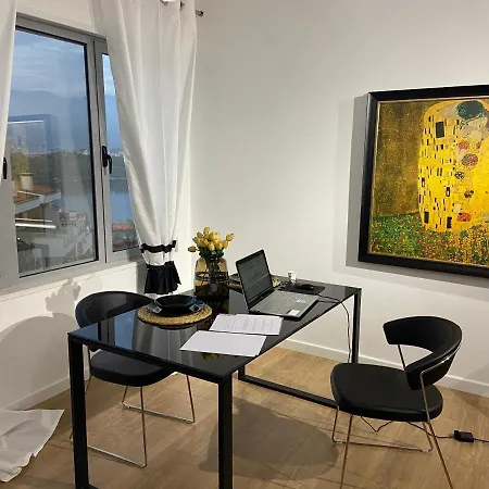 Mb Luxury * تيرانا